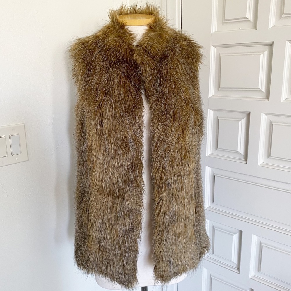 Rachel Zoe Vest Size Medium Brown Tan Coyote Faux Fur Long